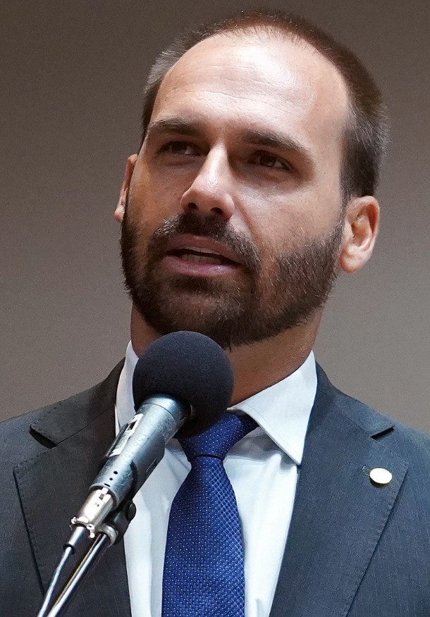 Eduardo Bolsonaro Filho abençoado